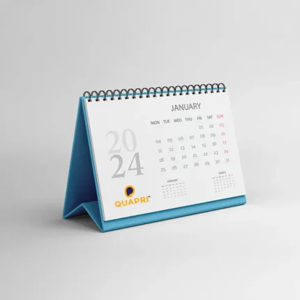 Personalized desk calendar