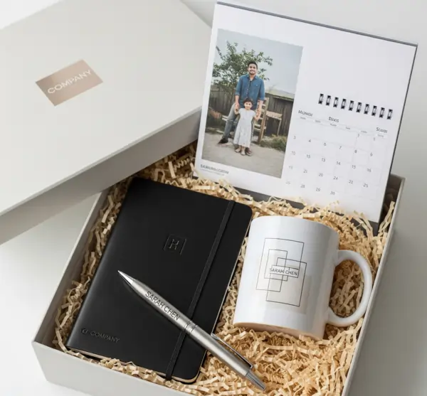 Engraved pen and notebook – Best Corporate Gifting Ideas